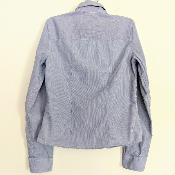 3/12 A&F blue white button down shirt  curvy wa… - Picture 8 of 14